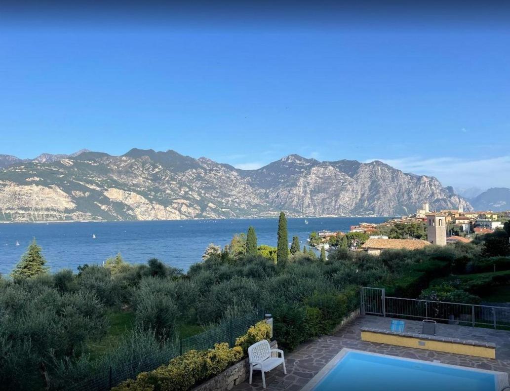 Appartamento Perla Del Lago - Enchanting Lake View Malcesine Exterior photo