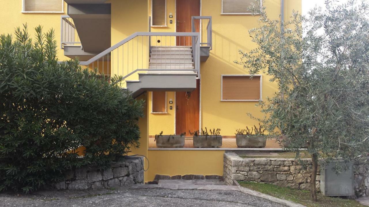 Appartamento Perla Del Lago - Enchanting Lake View Malcesine Exterior photo